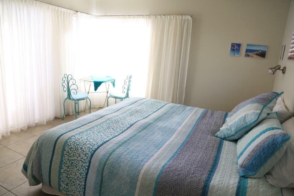 Gems Seaside Lodge Ahipara Buitenkant foto