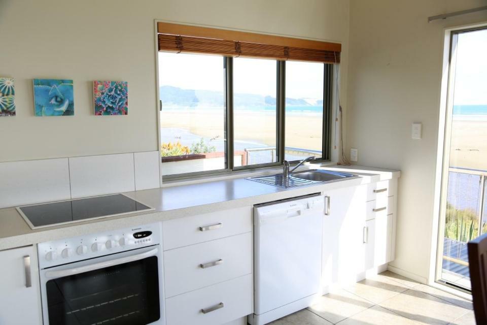 Gems Seaside Lodge Ahipara Buitenkant foto